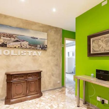 Holistay Suites Venezia Mestre Exterior foto
