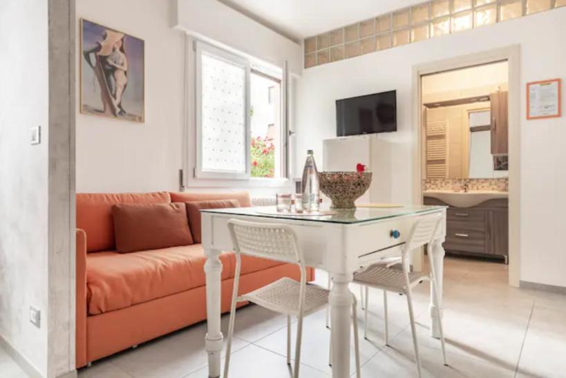 Holistay Suites Venezia Mestre Exterior foto