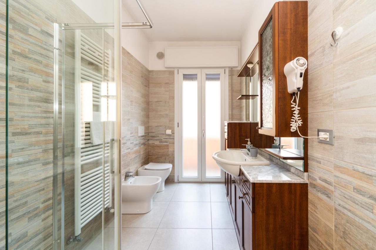 Holistay Suites Venezia Mestre Exterior foto