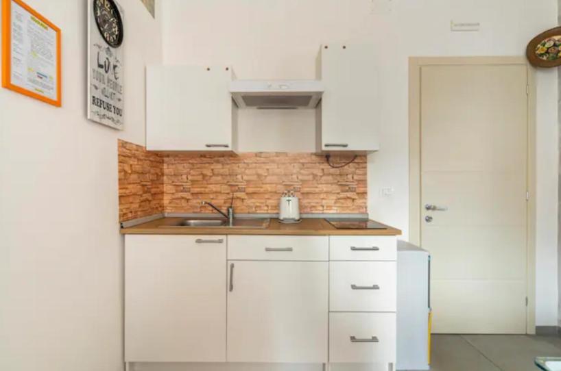 Holistay Suites Venezia Mestre Exterior foto